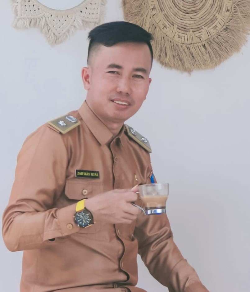 ZAIFIKRI, SH